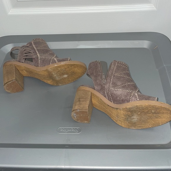 Booties - Picture 4 of 6